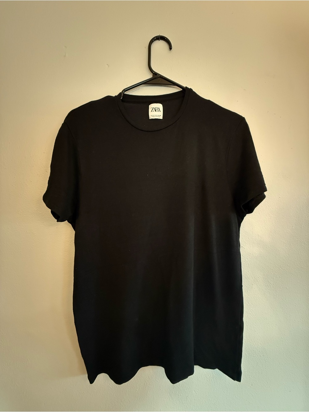 ZARA Men’s Black Basic Crewneck T-Shirt - Size M